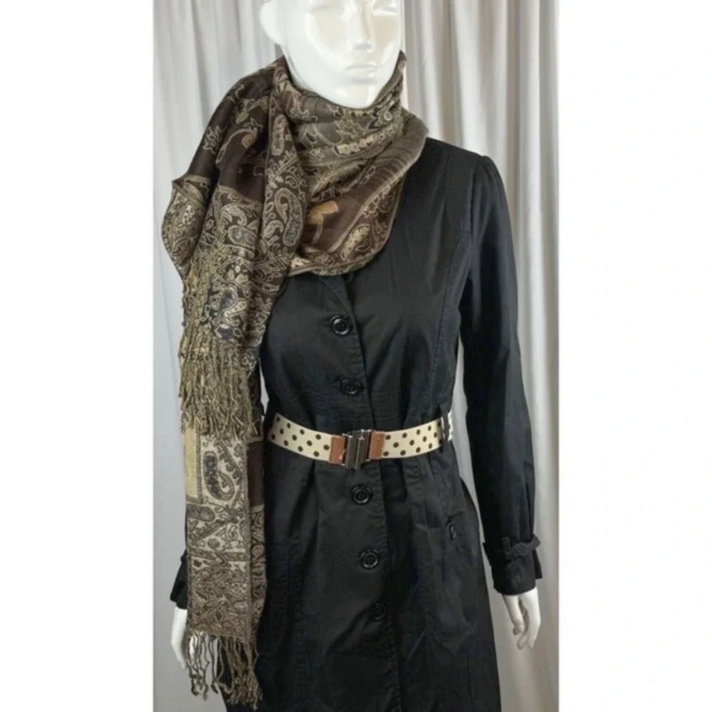 Collection Eighteen Brown Gold Paisley Metallic Pashmina Wrap Scarf Fringe 67-06
